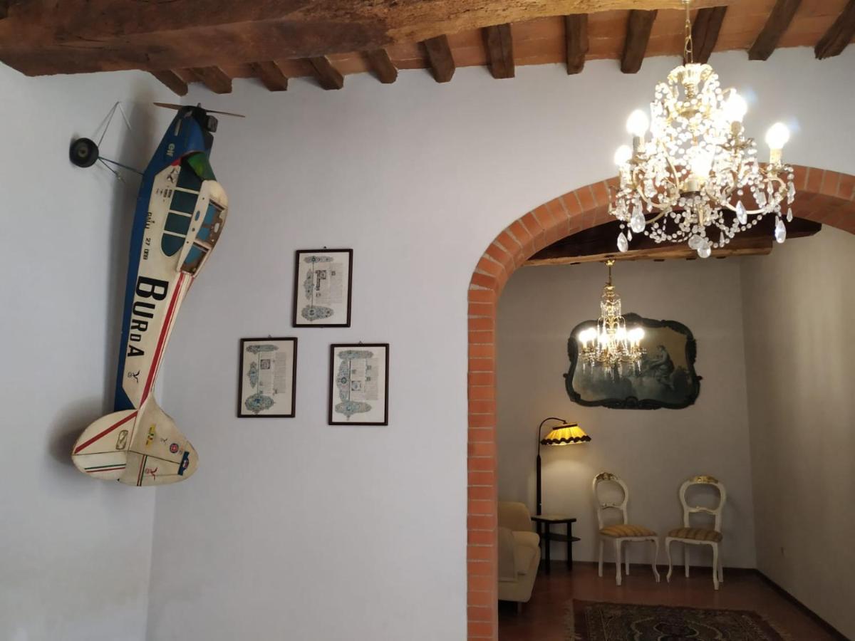 Borgo Antico Villa Lari Luaran gambar