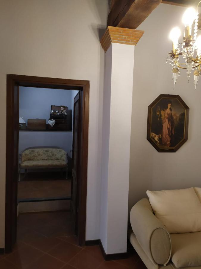 Borgo Antico Villa Lari Luaran gambar