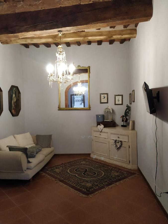 Borgo Antico Villa Lari Luaran gambar