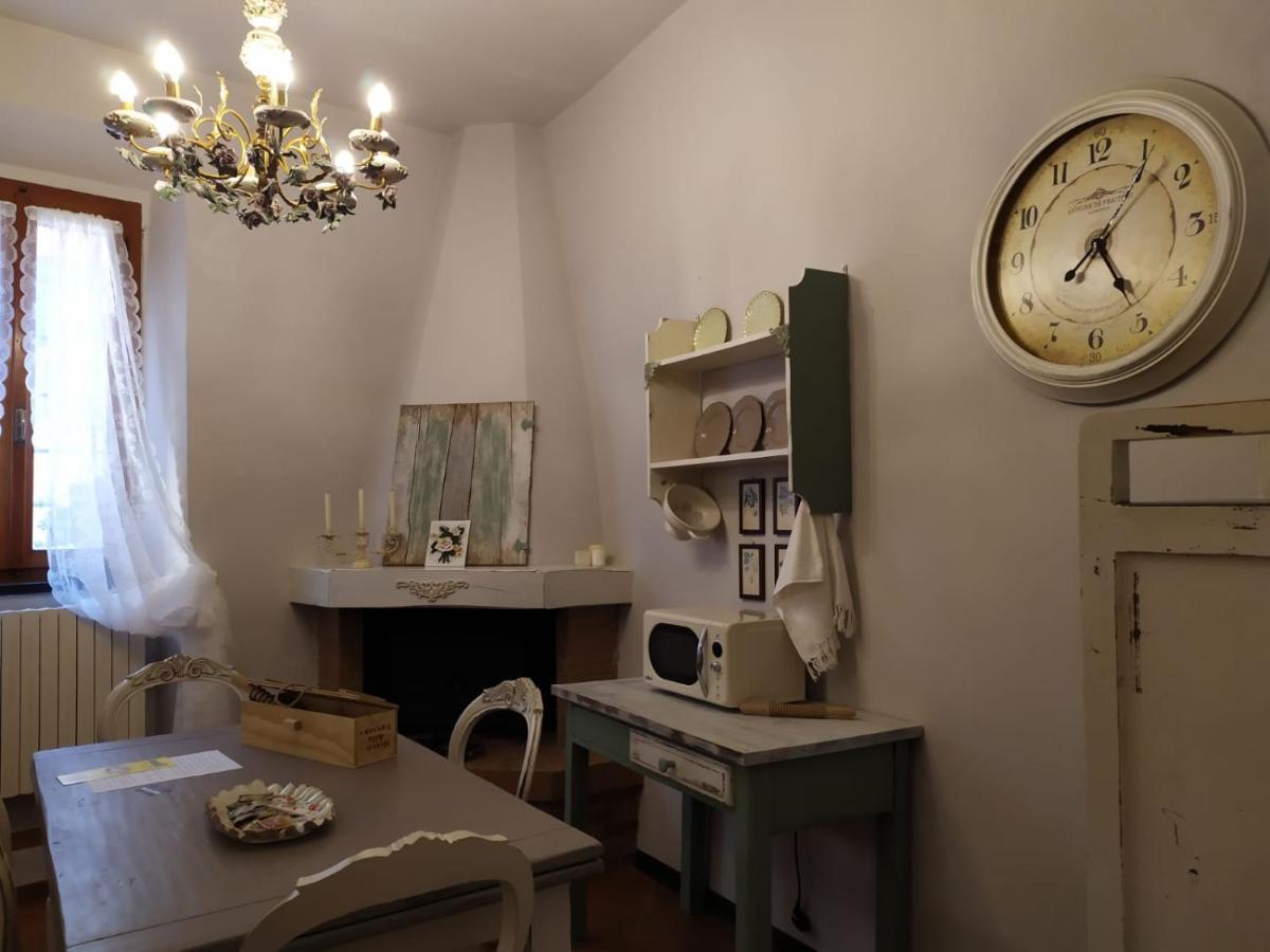Borgo Antico Villa Lari Luaran gambar